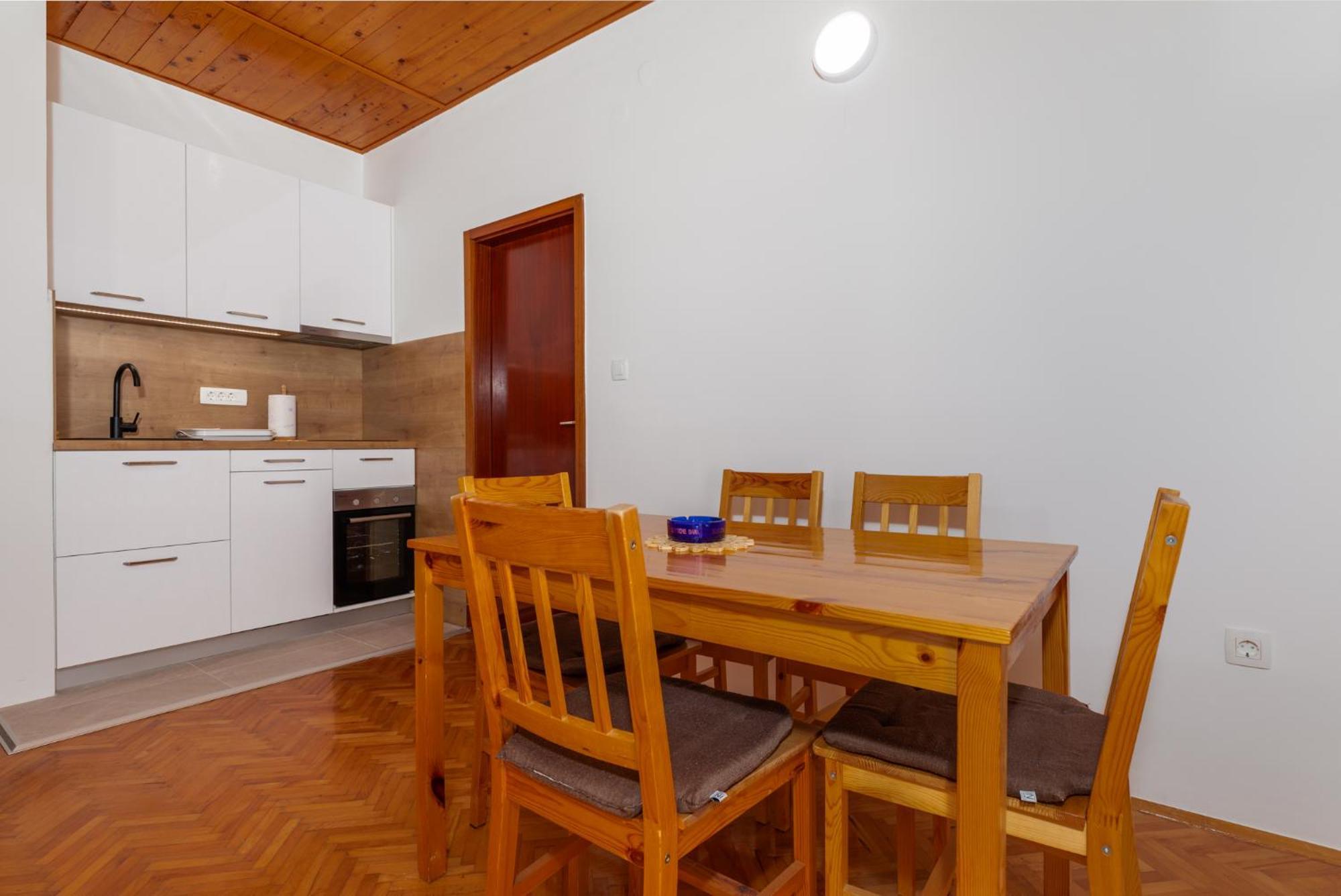 Apartments And Rooms Spiro Mimice Luaran gambar